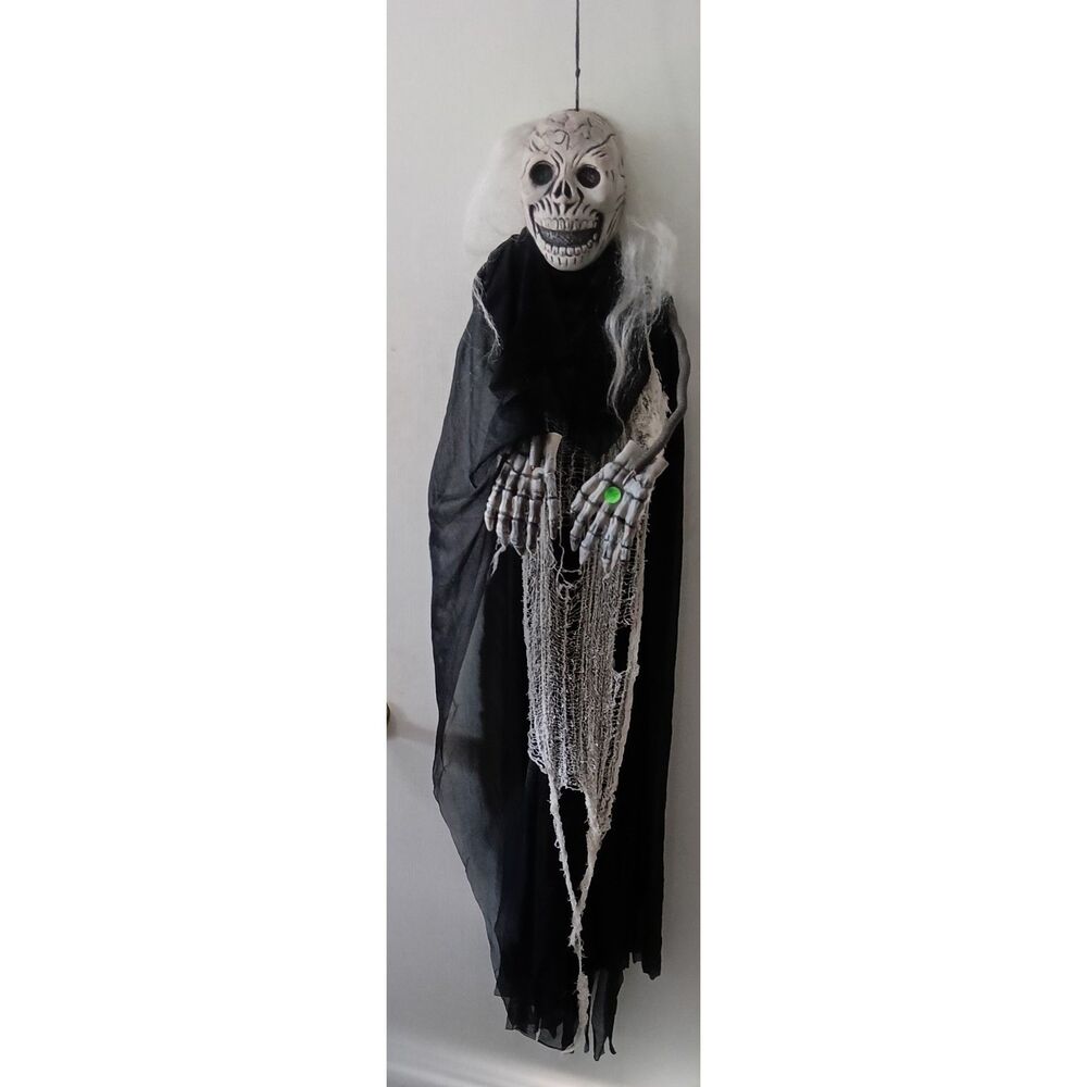 Halloween Hanging Skeleton Decoration Black Cloak